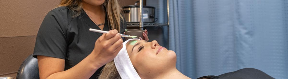 Cosmetology Clinic - Spa Treatment